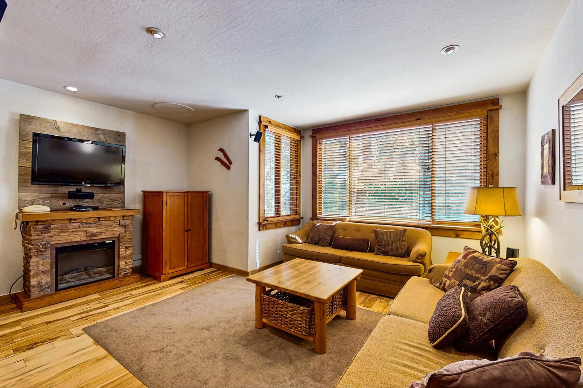 Cozy Condo In Ski Trails Truckee Ngoại thất bức ảnh